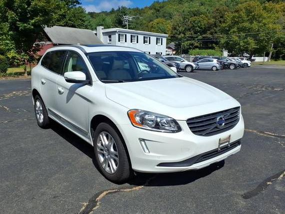 VOLVO XC60 2016 YV4612RK8G2812486 image VOLVO XC60 2016 YV4612RK8G2812486 image