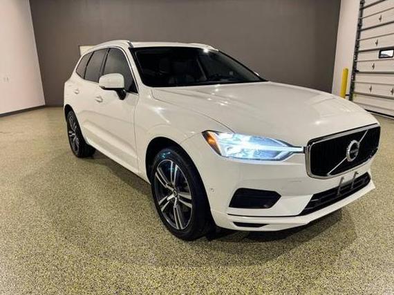 VOLVO XC60 2019 LYV102RKXKB292623 image