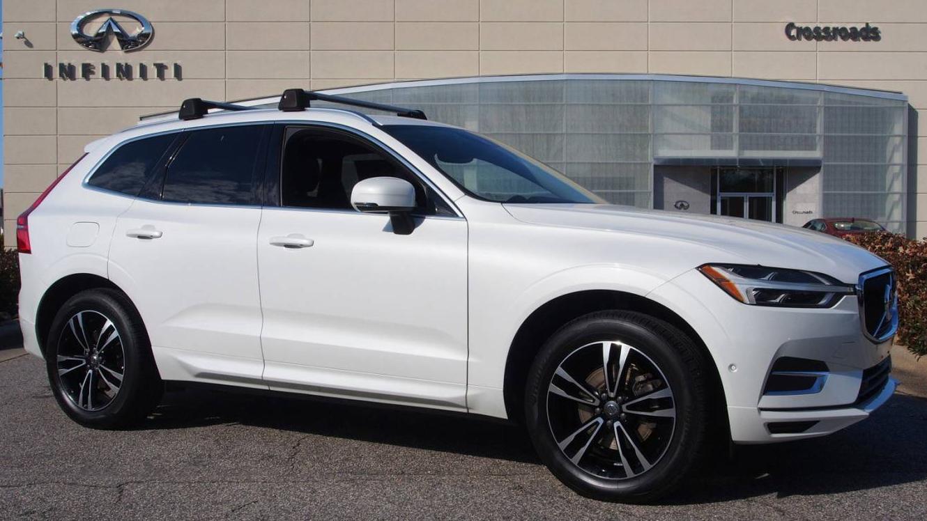 VOLVO XC60 2019 LYV102RK6KB177419 image