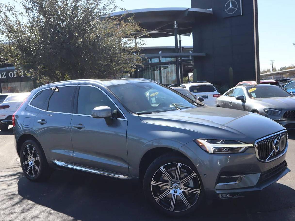 VOLVO XC60 2018 YV4A22RL7J1095933 image