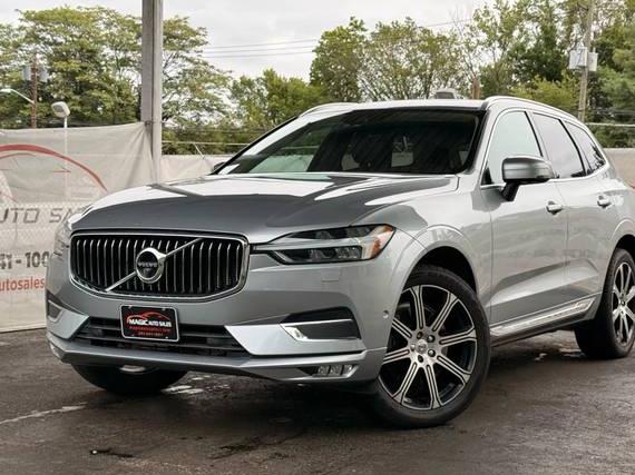 VOLVO XC60 2018 YV4A22RL8J1041976 image