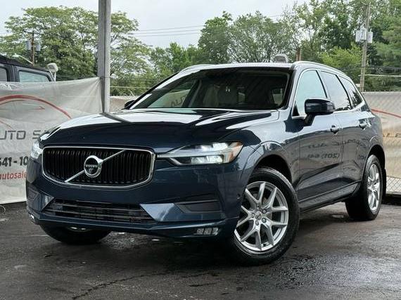 VOLVO XC60 2018 YV4102RK8J1064820 image