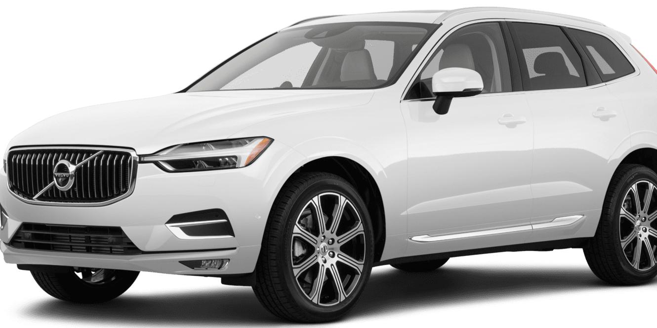 VOLVO XC60 2018 YV4102RL9J1009432 image