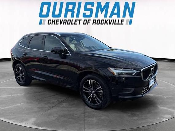 VOLVO XC60 2018 YV4A22RK7J1014808 image