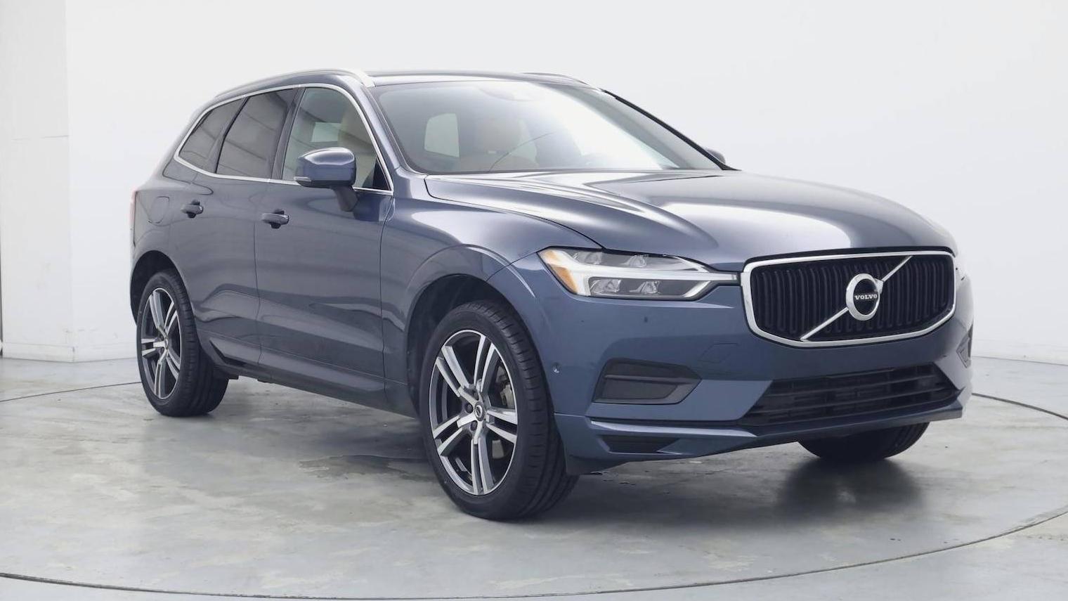 VOLVO XC60 2018 YV4102RK9J1064647 image