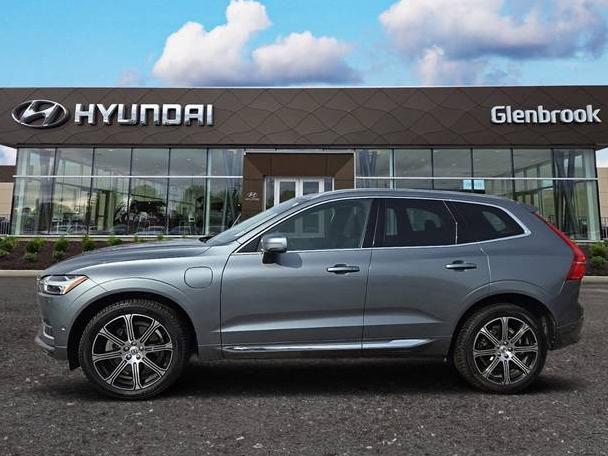 VOLVO XC60 2018 LYVBR0DL1JB101958 image