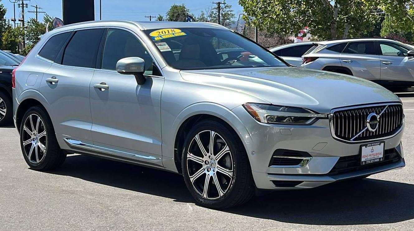 VOLVO XC60 2018 YV4BR0DL7J1052852 image