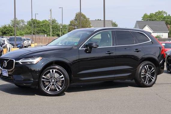 VOLVO XC60 2018 LYVA22RK7JB118369 image