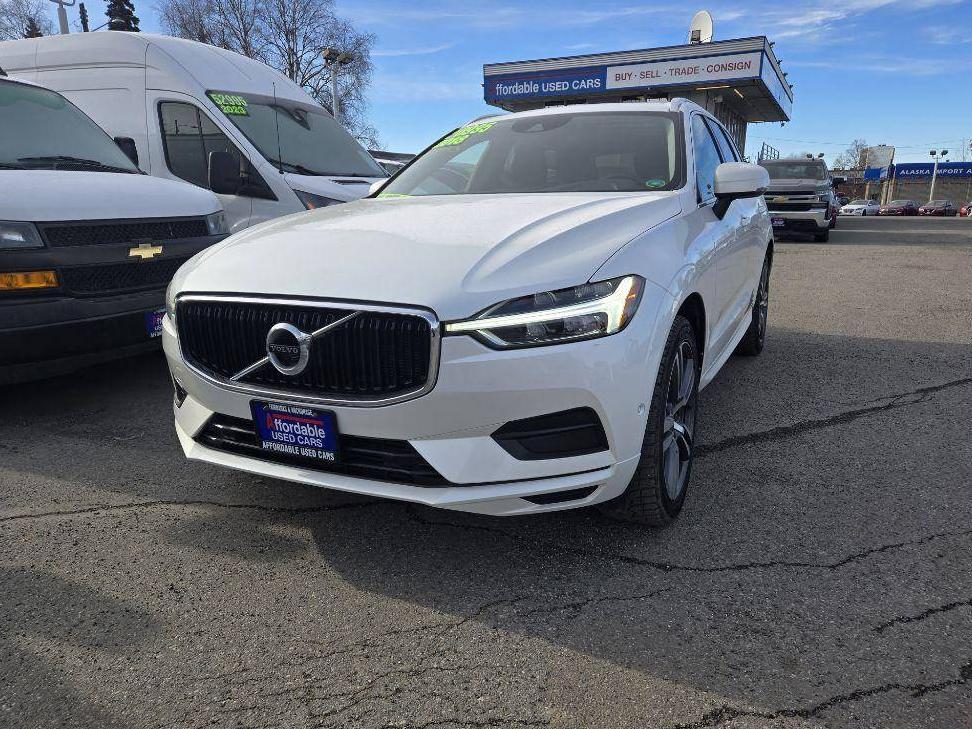 VOLVO XC60 2018 LYV102RK0JB105646 image