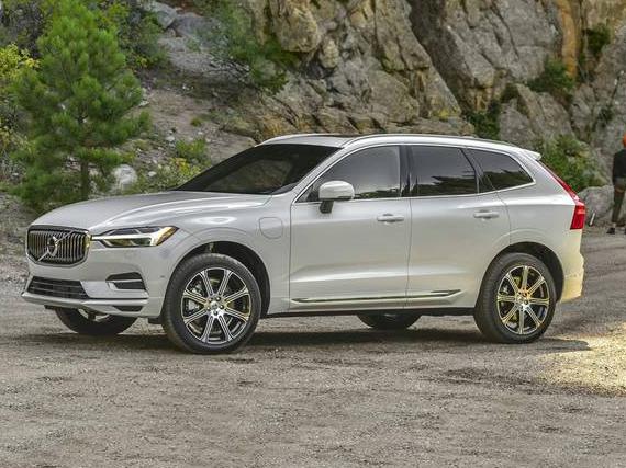 VOLVO XC60 2018 LYVBR0DL5JB083447 image