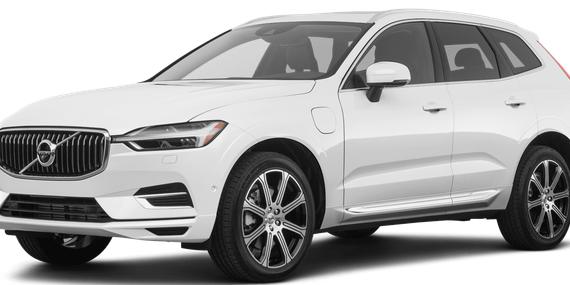 VOLVO XC60 2018 YV4BR0DL3J1080504 image