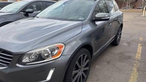 VOLVO XC60 2017 YV449MRU4H2009611 image