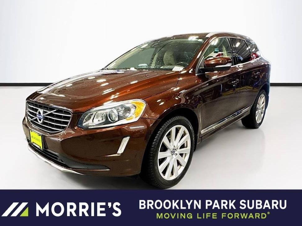 VOLVO XC60 2017 YV449MRUXH2224782 image