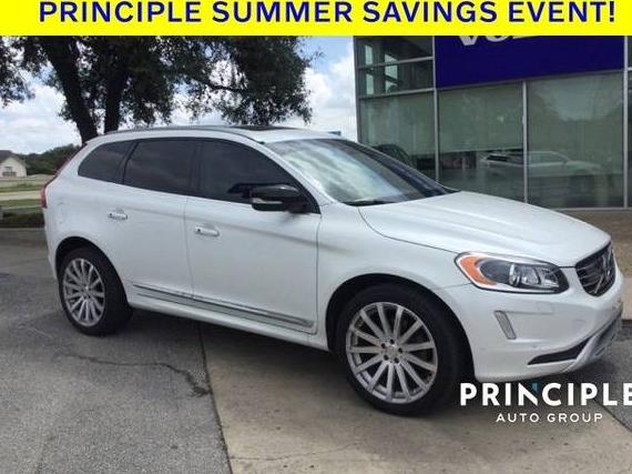 VOLVO XC60 2017 YV440MDR0H2204196 image