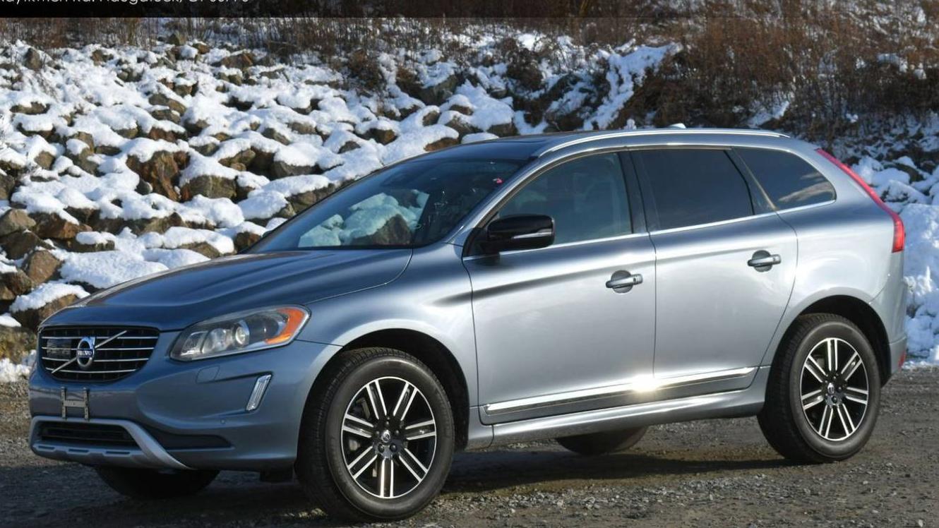 VOLVO XC60 2017 YV440MRR3H2070549 image