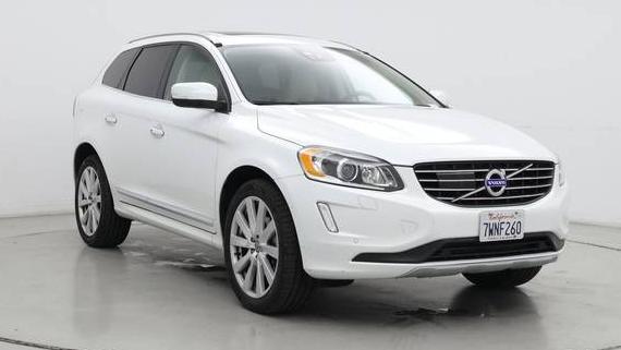 VOLVO XC60 2017 YV440MDU2H2056508 image