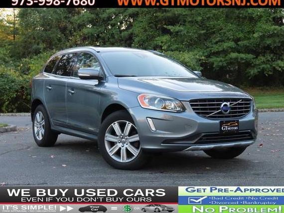 VOLVO XC60 2017 YV440MRU1H2169133 image