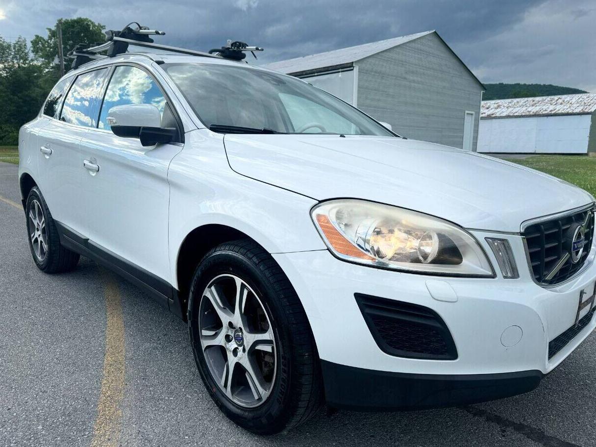 VOLVO XC60 2012 YV4902DZ9C2294211 image