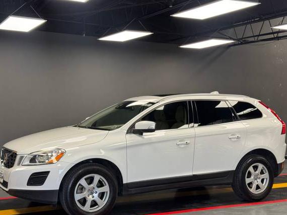 VOLVO XC60 2012 YV4952DZ5C2320482 image