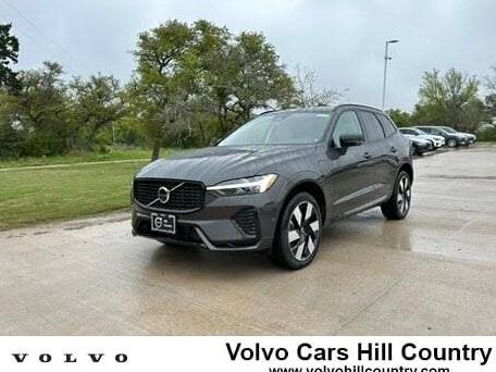 VOLVO XC60 2024 YV4H60DL4R1878086 image