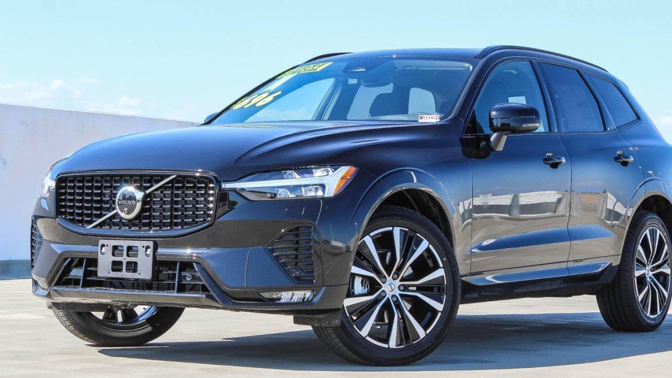 VOLVO XC60 2024 YV4L12RL5R1853937 image