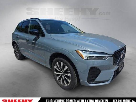 VOLVO XC60 2024 YV4L12RL4R1745034 image