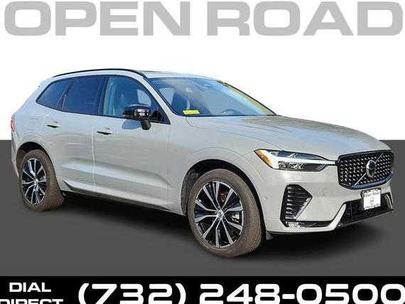 VOLVO XC60 2024 YV4L12RLXR1751758 image