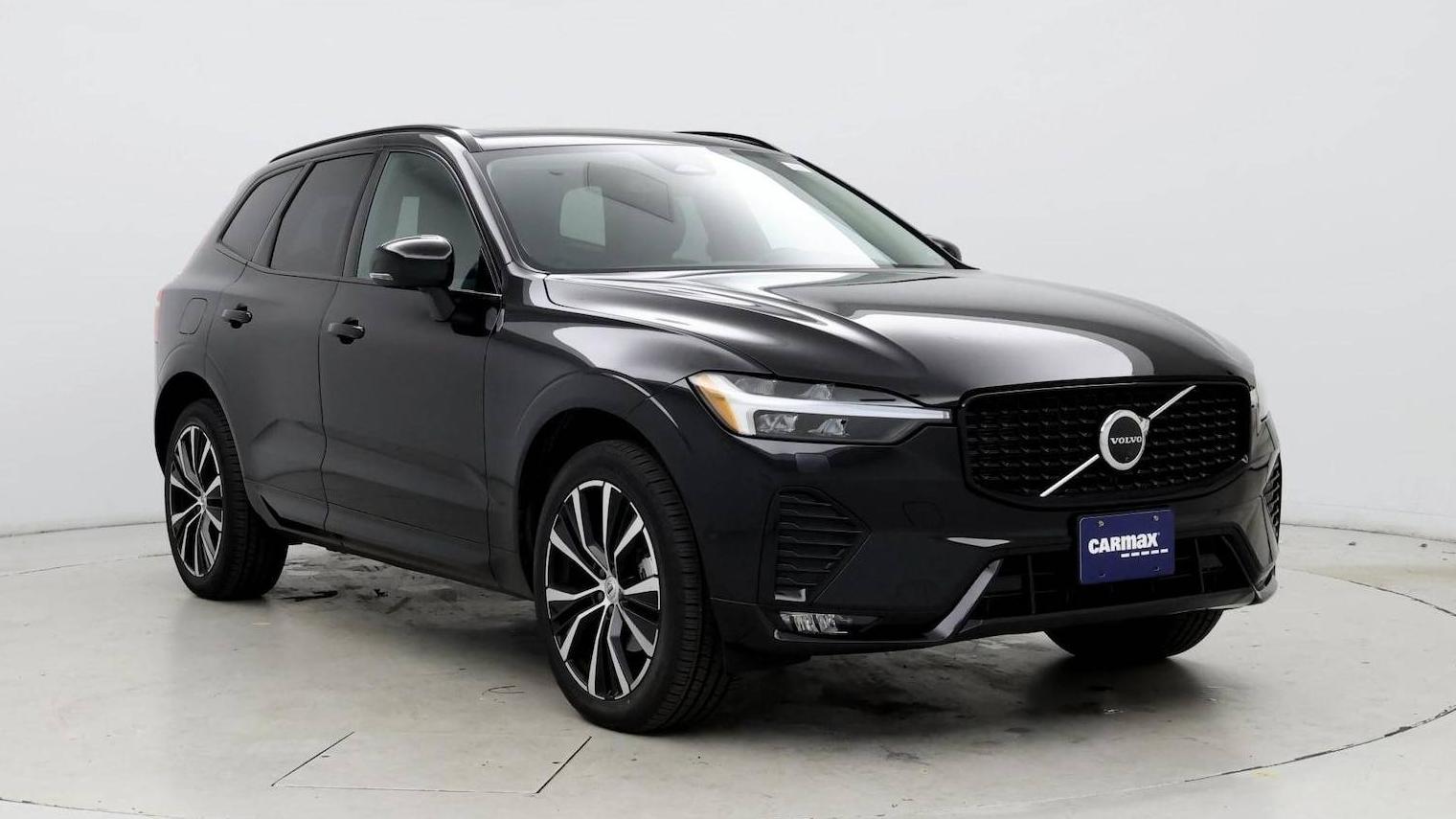 VOLVO XC60 2024 YV4L12RL0R1891057 image