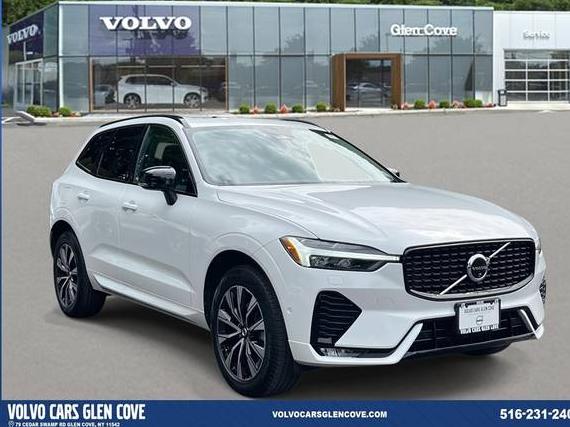 VOLVO XC60 2024 YV4L12RLXR1755437 image