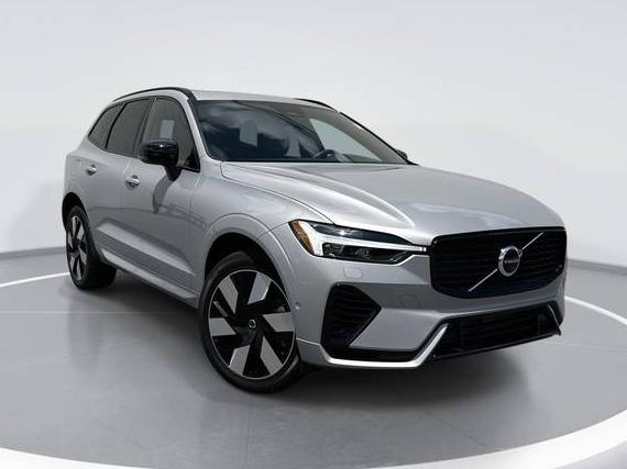 VOLVO XC60 2024 YV4H60DL4R1861983 image