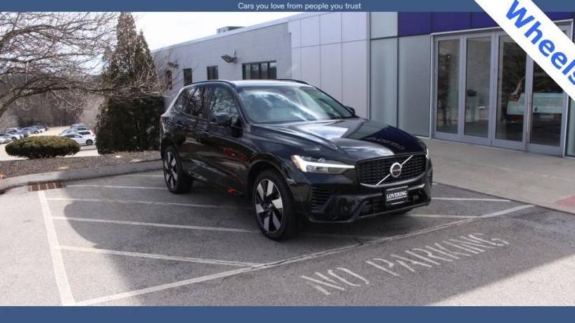 VOLVO XC60 2024 YV4H60DL8R1878060 image