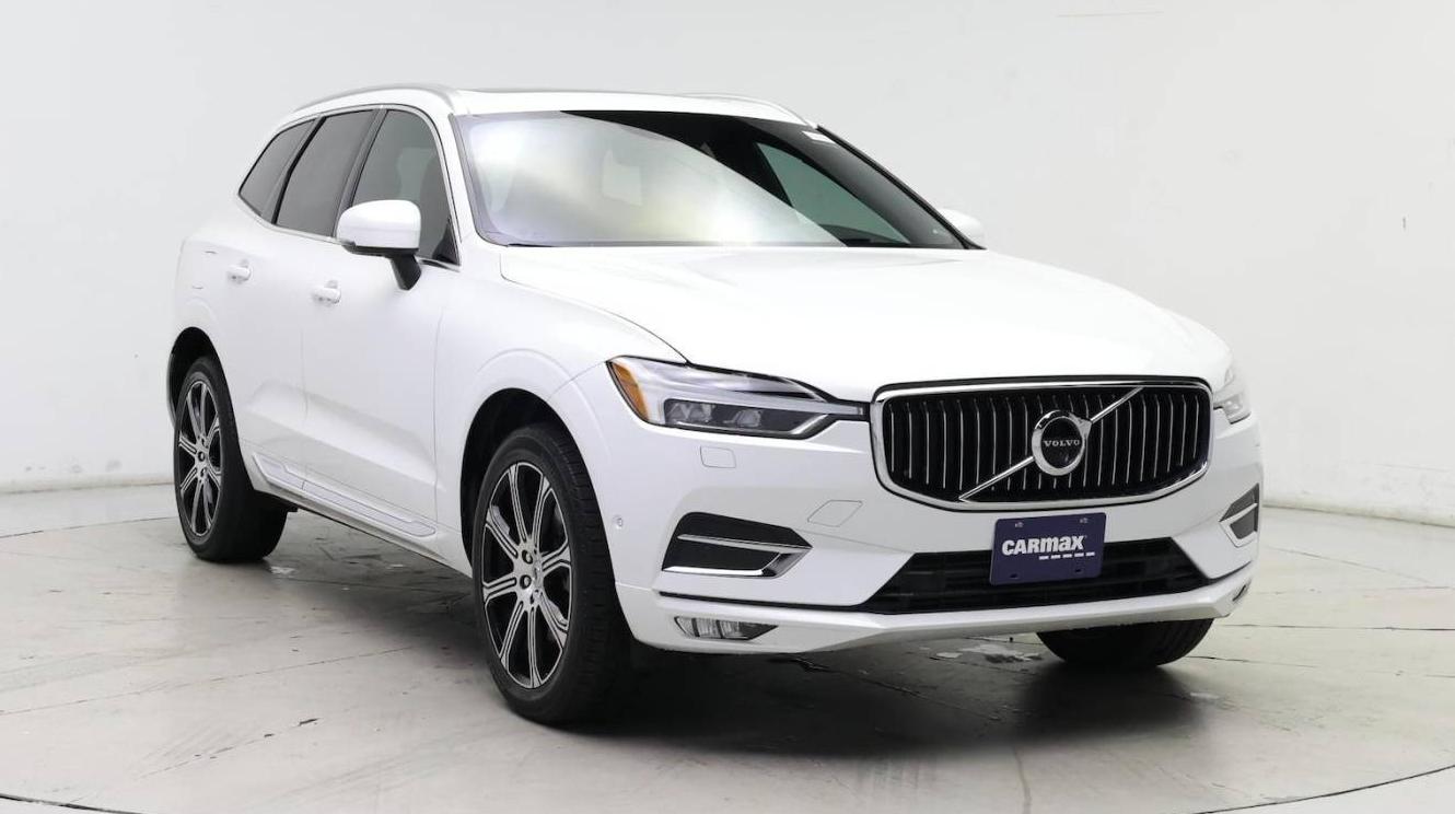 VOLVO XC60 2020 YV4A22RL0L1425141 image