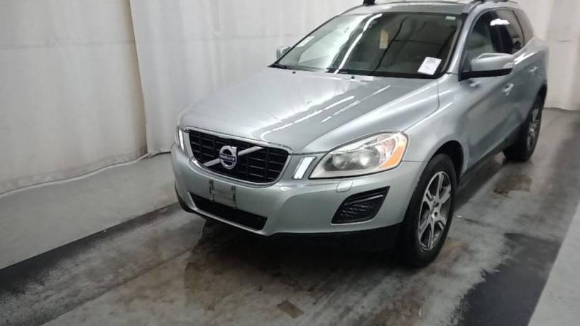 VOLVO XC60 2011 YV4902DZ9B2168333 image