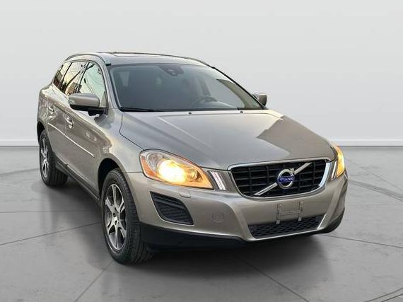 VOLVO XC60 2013 YV4902DZ2D2442541 image VOLVO XC60 2013 YV4902DZ2D2442541 image