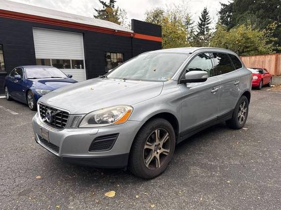 VOLVO XC60 2013 YV4902DZXD2422358 image VOLVO XC60 2013 YV4902DZXD2422358 image