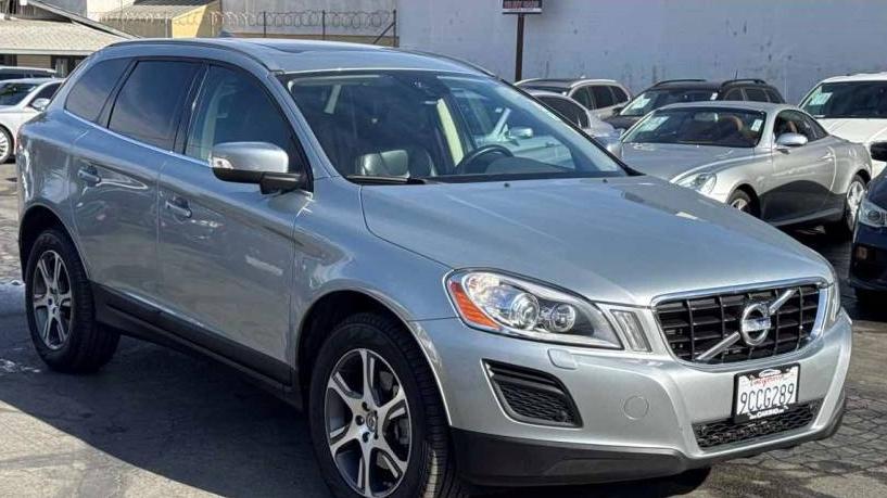 VOLVO XC60 2013 YV4902DZ2D2429143 image