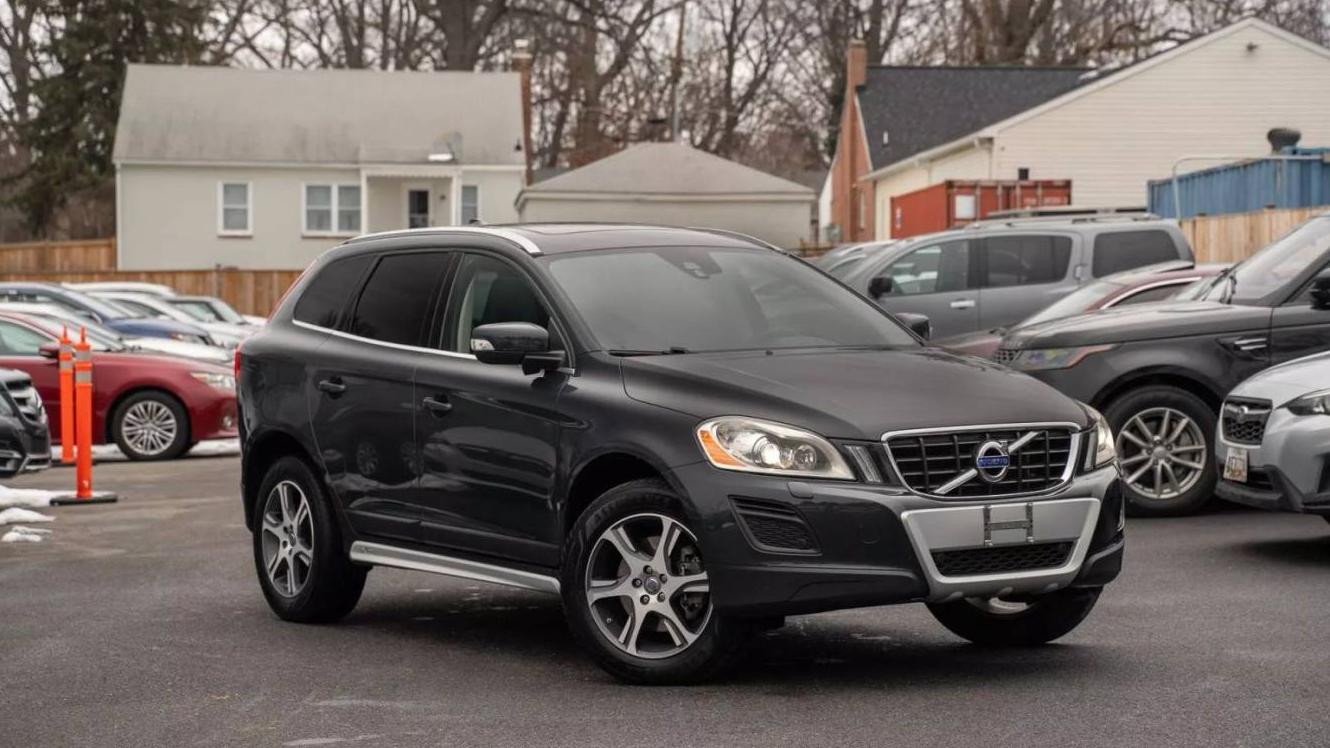 VOLVO XC60 2013 YV4902DZ7D2446052 image