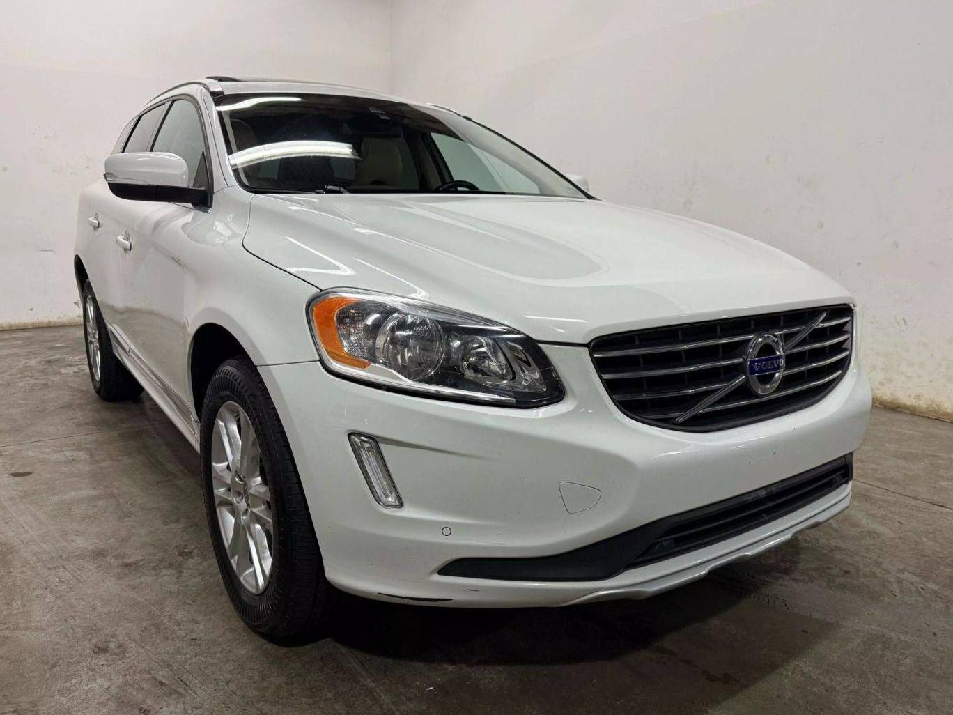 VOLVO XC60 2014 YV4940DZ1E2509298 image