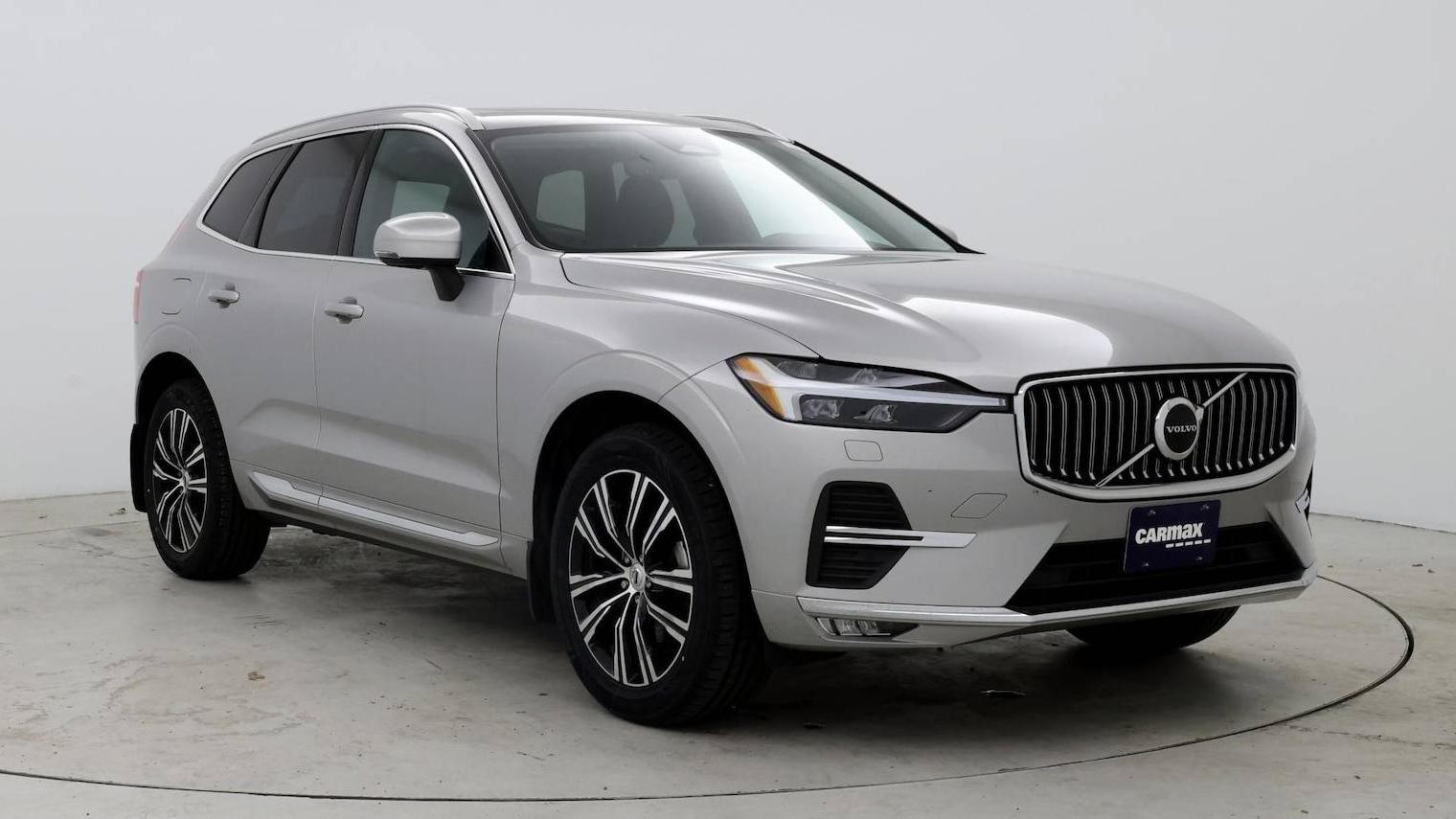 VOLVO XC60 2022 YV4L12RLXN1920154 image