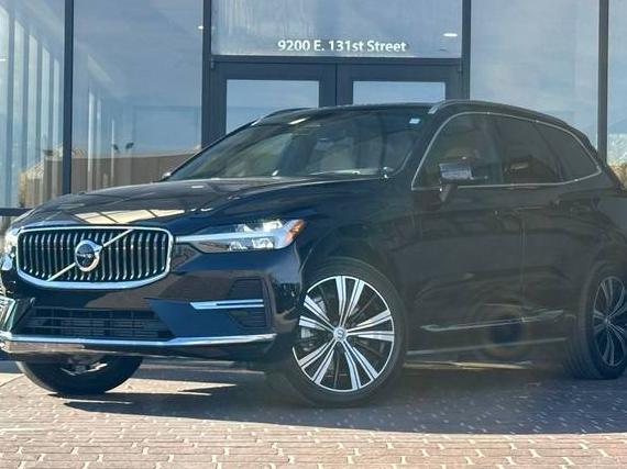 VOLVO XC60 2022 YV4BR0DL5N1983159 image