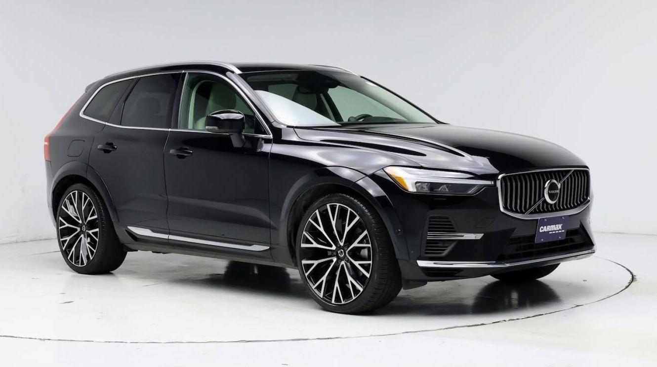 VOLVO XC60 2022 YV4BR0DL2N1952984 image