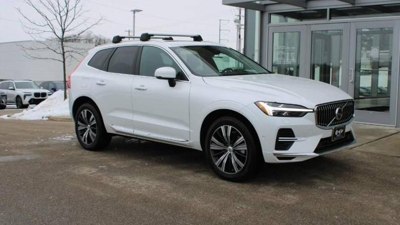 VOLVO XC60 2022 YV4BR0DLXN1905752 image