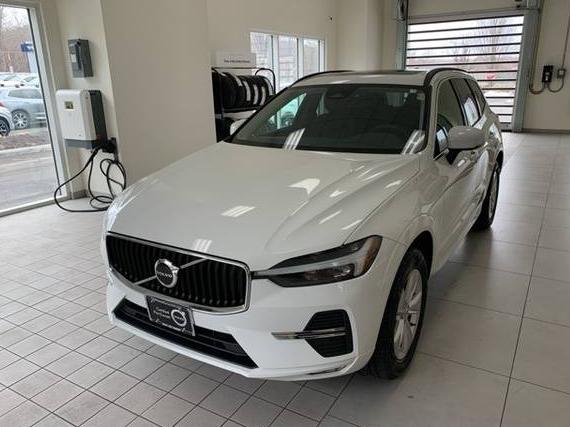 VOLVO XC60 2022 YV4L12RK3N1025614 image
