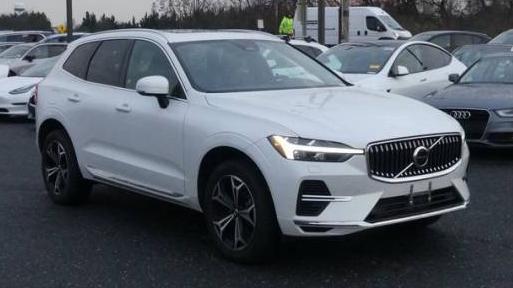 VOLVO XC60 2022 YV4BR0DZ5N1971582 image