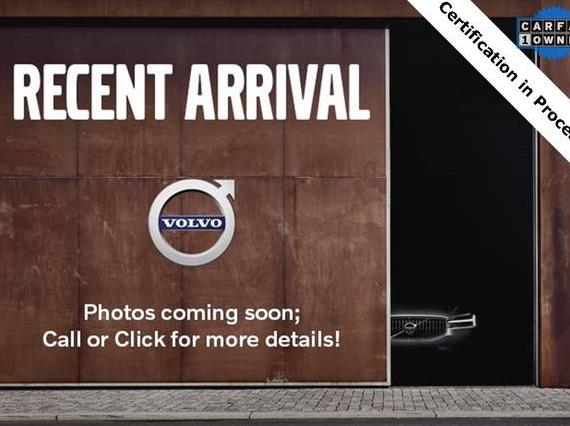 VOLVO XC60 2022 YV4L12RL8N1050100 image