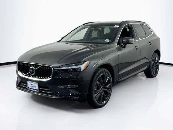 VOLVO XC60 2022 YV4L12RK3N1906233 image
