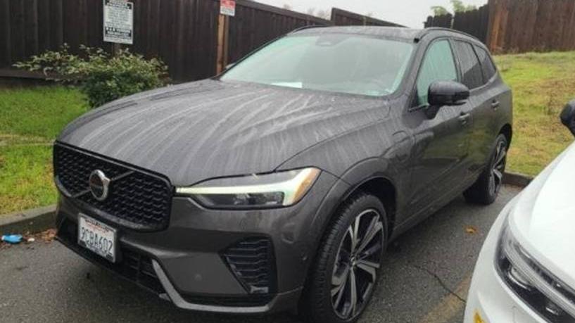 VOLVO XC60 2022 YV4BR0DM6N1945092 image