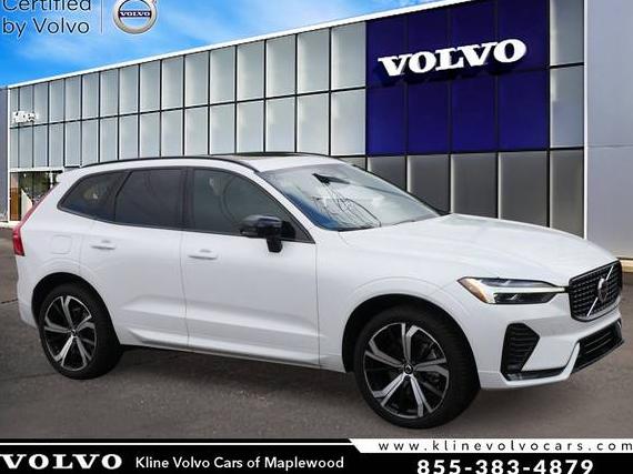 VOLVO XC60 2022 YV4062RM4N1081356 image