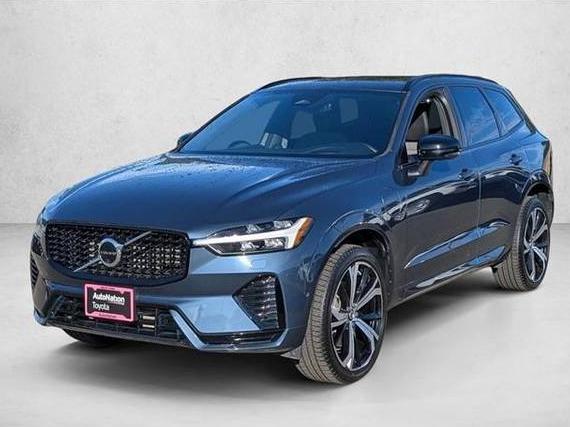 VOLVO XC60 2022 YV4BR0DM8N1950178 image