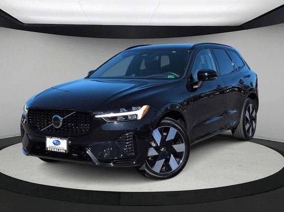 VOLVO XC60 2025 YV4H60RM4S1000603 image VOLVO XC60 2025 YV4H60RM4S1000603 image